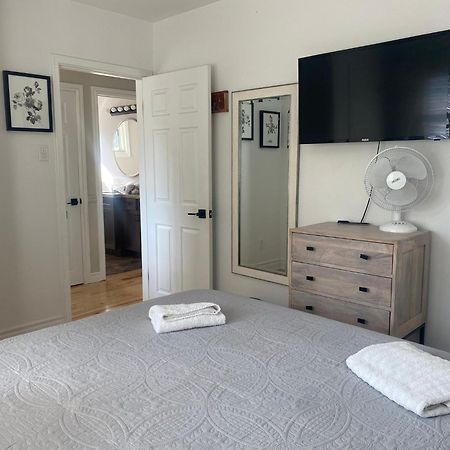 Clearbrooke Gem- Bright Private Bedroom Close To Yyz Toronto Esterno foto